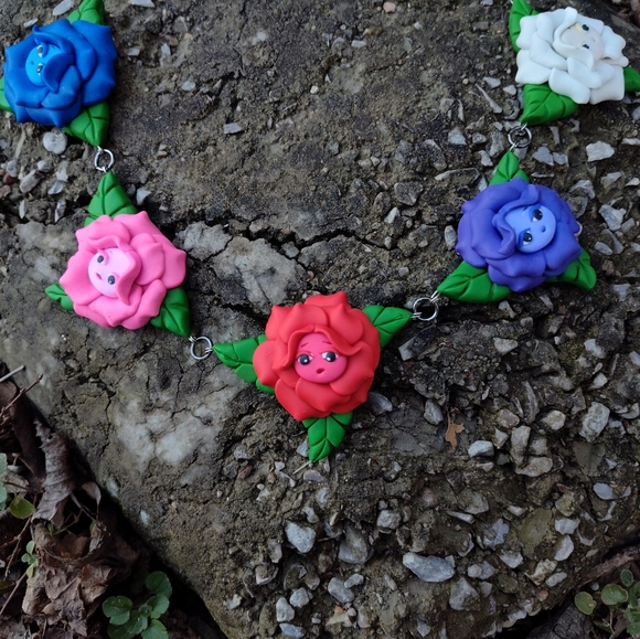 🌺The🥀Talking🌹Flowers 🌼🌸Necklace - Picture 9 of 10